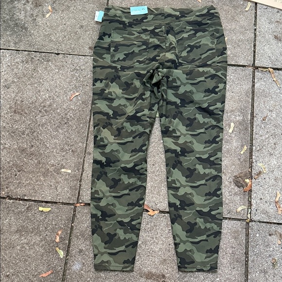 Pennman’s Plus Camouflage stretch Leggings. Size 1X Cotton polyester spandex New - Picture 9 of 11